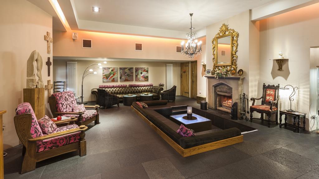 Glenskirlie Castle Hotel Banknock Luaran gambar